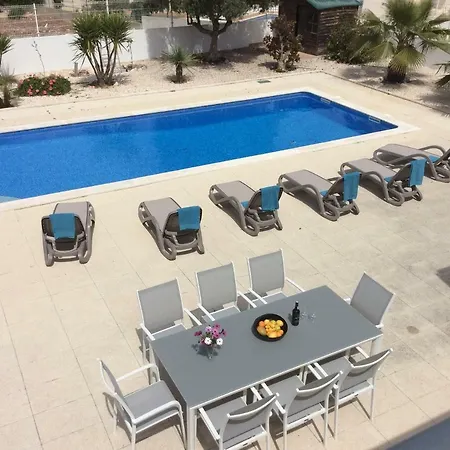 Сasa de vacaciones Villa Portimao *